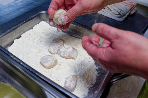 Faut il fariner les noix de Saint-Jacques ?